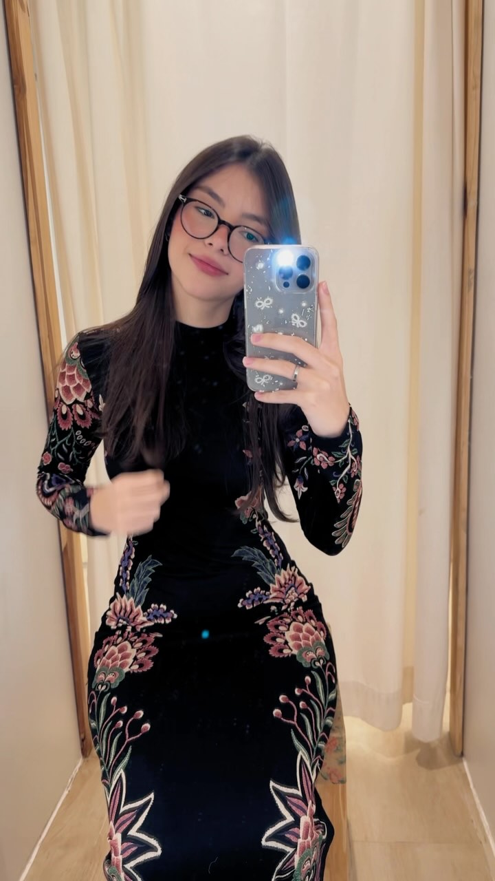 Wonderful Garden Print Midi Dress